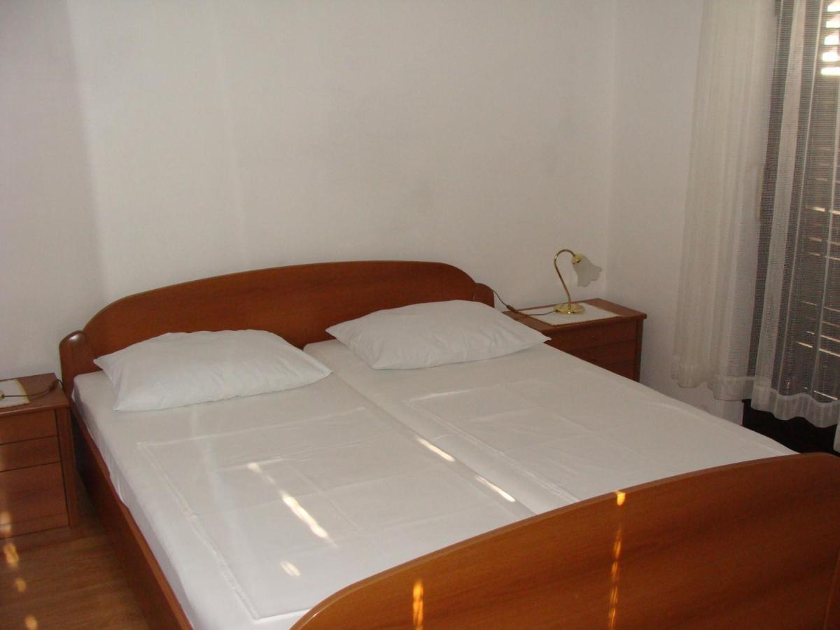 Apartmani Svetina Vodice Zewnętrze zdjęcie